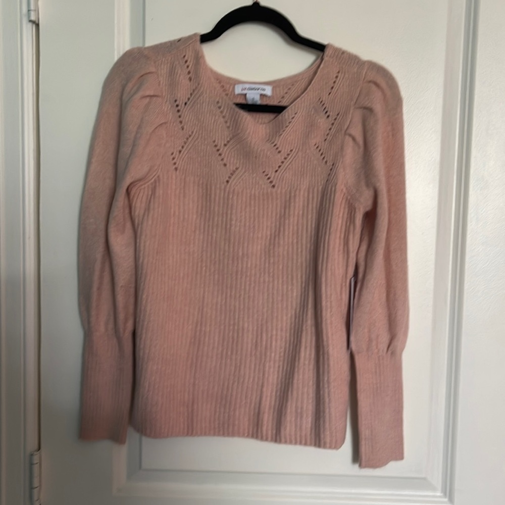 Brand New Liz Claiborne Women’s Sweater